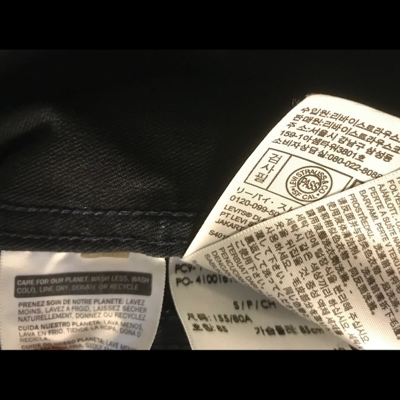 Levi’s Cropped Removable Fur Collar Jacket - Picture 5 of 8